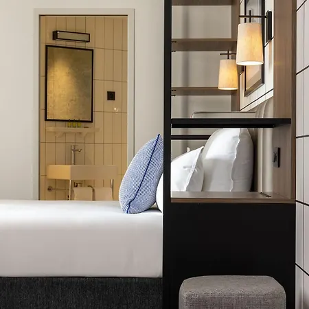 ホテル Moderniste