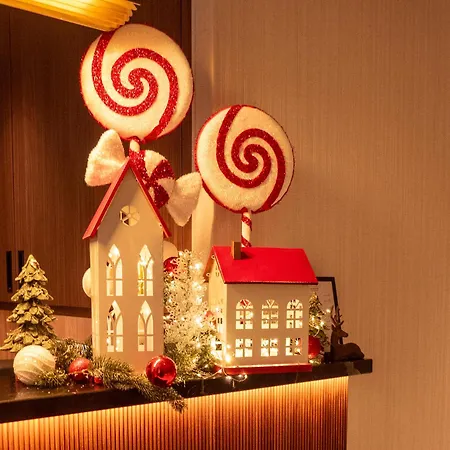 Moderniste ホテル 4*