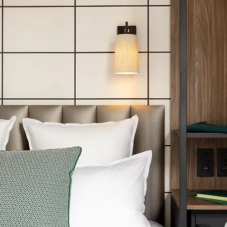 Moderniste ホテル パリ