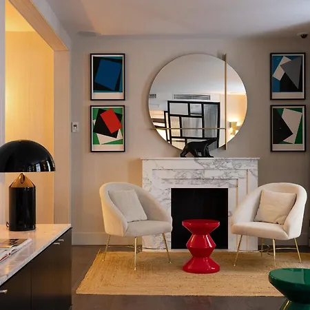 Hotell Moderniste 4*