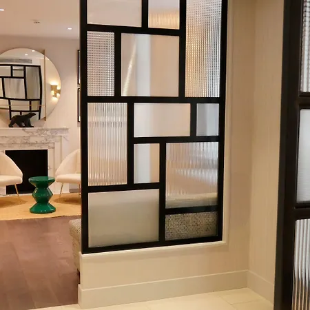 Hotell Moderniste Paris