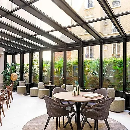 Moderniste Hotel Paris