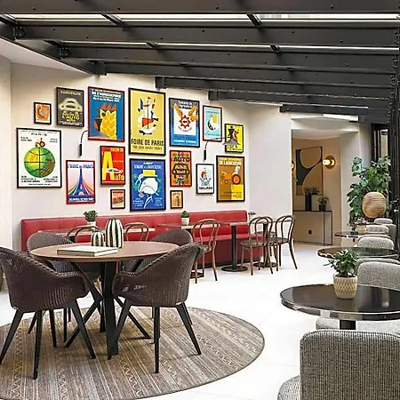 Hotel Moderniste