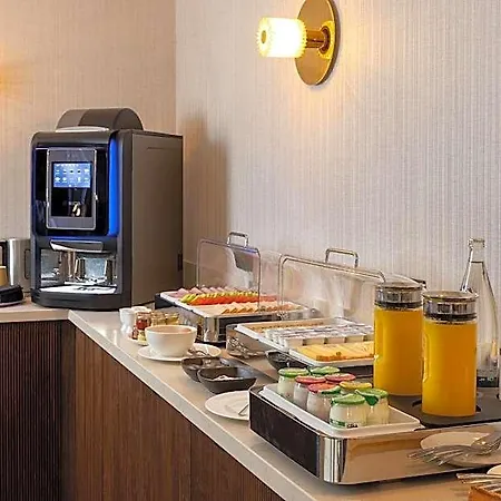 Moderniste Hotel