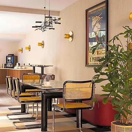 Moderniste Hotel Paris