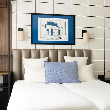 Hotel Moderniste 4*