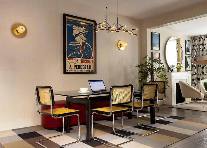 Moderniste 호텔 4*