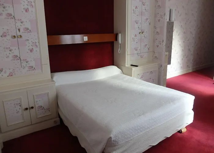 Moderniste 4* 파리