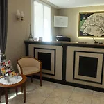 Hotel Moderniste 4*